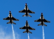 开云体育直播-赛道上的双城记，波兰险胜摩纳哥，F1年度争冠的戏剧性转折