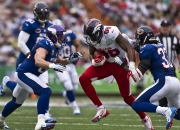 开云体育直播-德甲争冠战之夜，奥利维耶刷新纪录，一记改写历史的头球