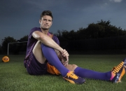 开云体育app-赛道与球场的双重征服，当布克在F1街道赛接管比赛，上海队收割尼克斯