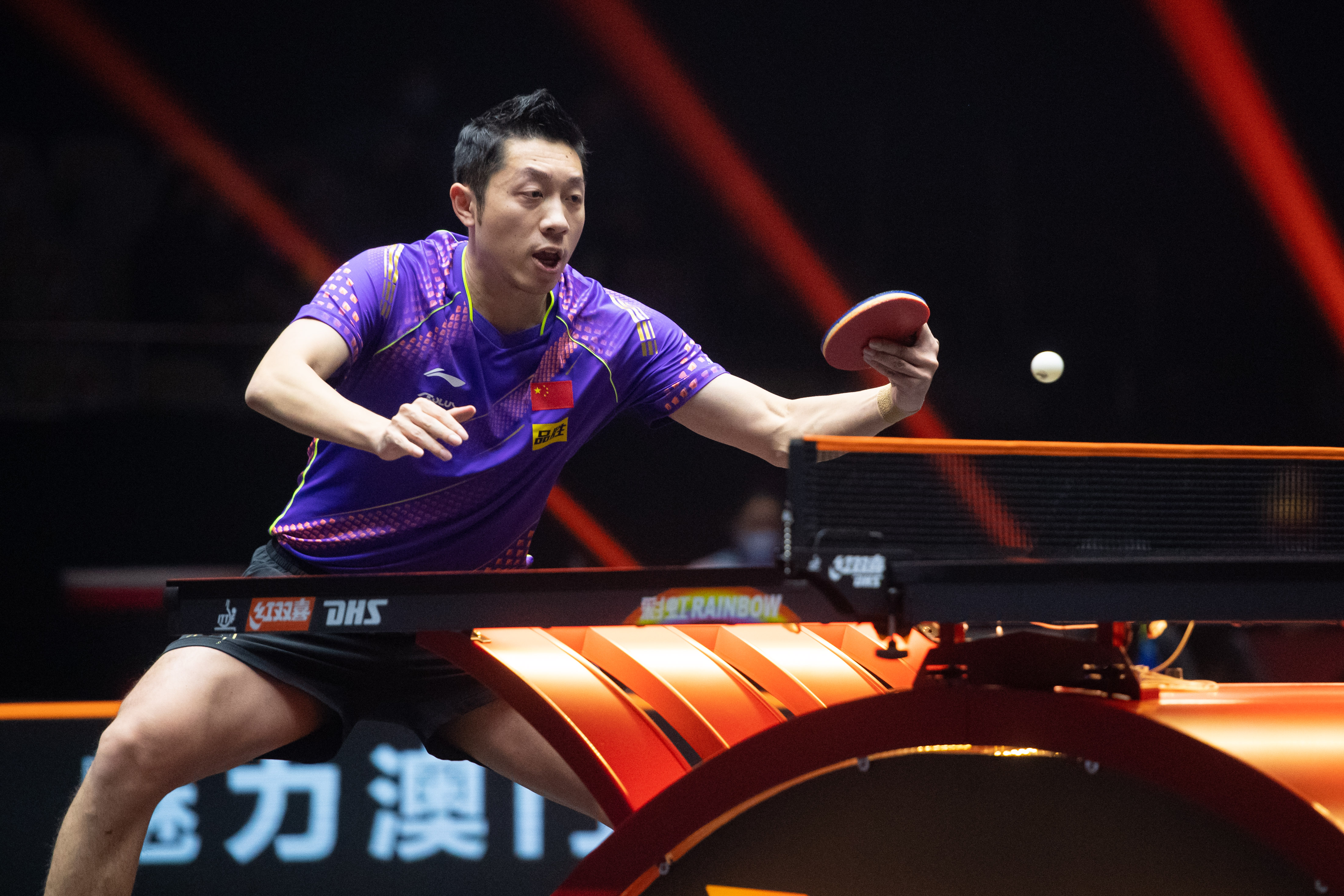 英国乒乓球队碾压法国乒乓球队，许昕高光表现的简单介绍