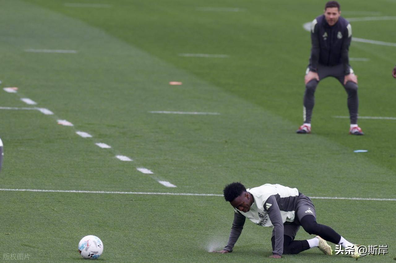 瓦伦西亚爆冷皇马，博格巴爆发神勇