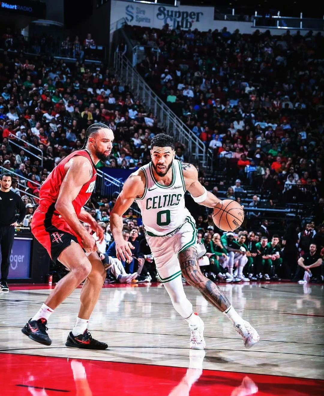 凯尔特人队靠稳固防守轻松击败对手！的简单介绍