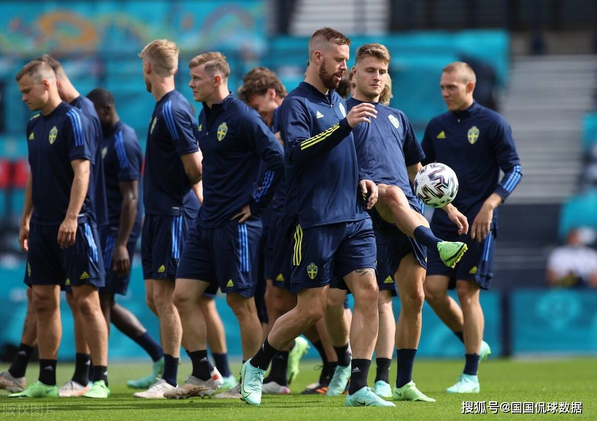 势均力敌:两支队伍将在场上进行一场殊死较量的简单介绍 势均力敌:两支队伍将在场上进行一场殊死较量的简单介绍