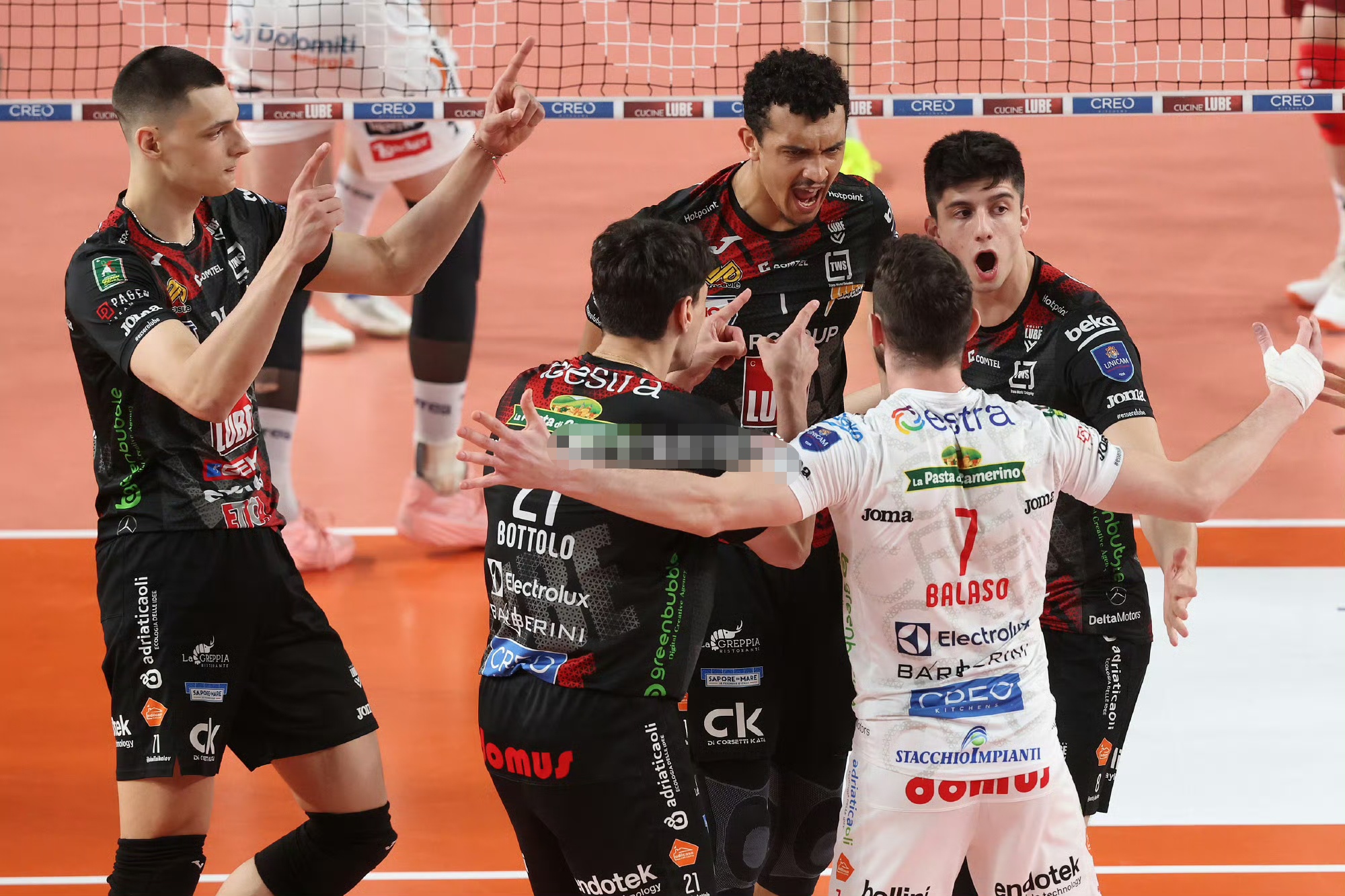 关于意大利篮球超级联赛临近尾声,各队积极备战决战的信息 关于意大利篮球超级联赛临近尾声,各队积极备战决战的信息