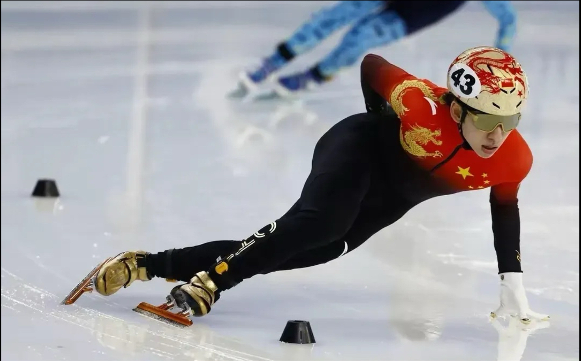 败者为王！队伍意志坚定赢得金牌的简单介绍