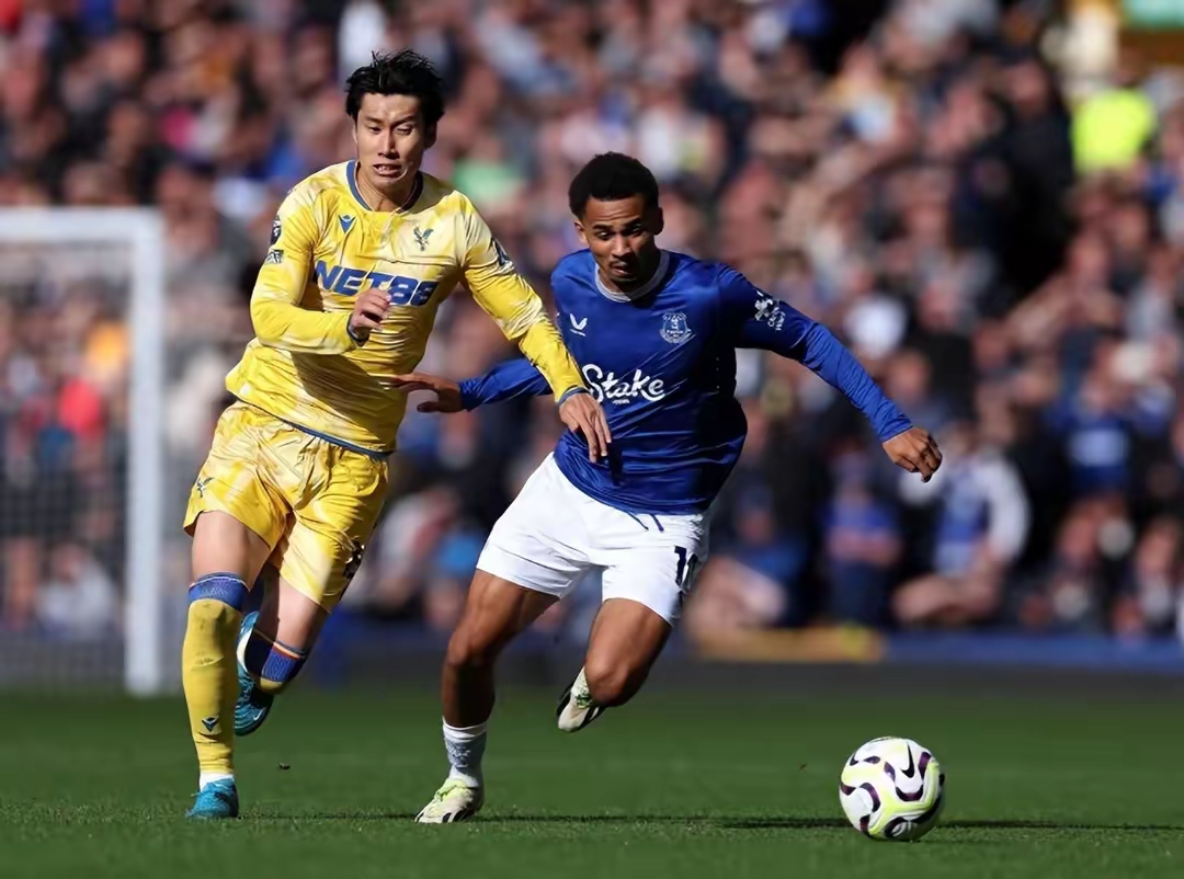 切尔西遭遇偶有败绩，英超卫冕形势堪忧