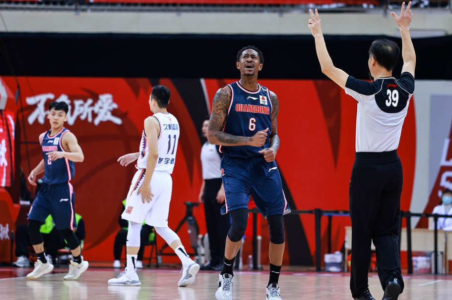 战术调整奏效，队伍士气高涨迎接重要赛事！的简单介绍