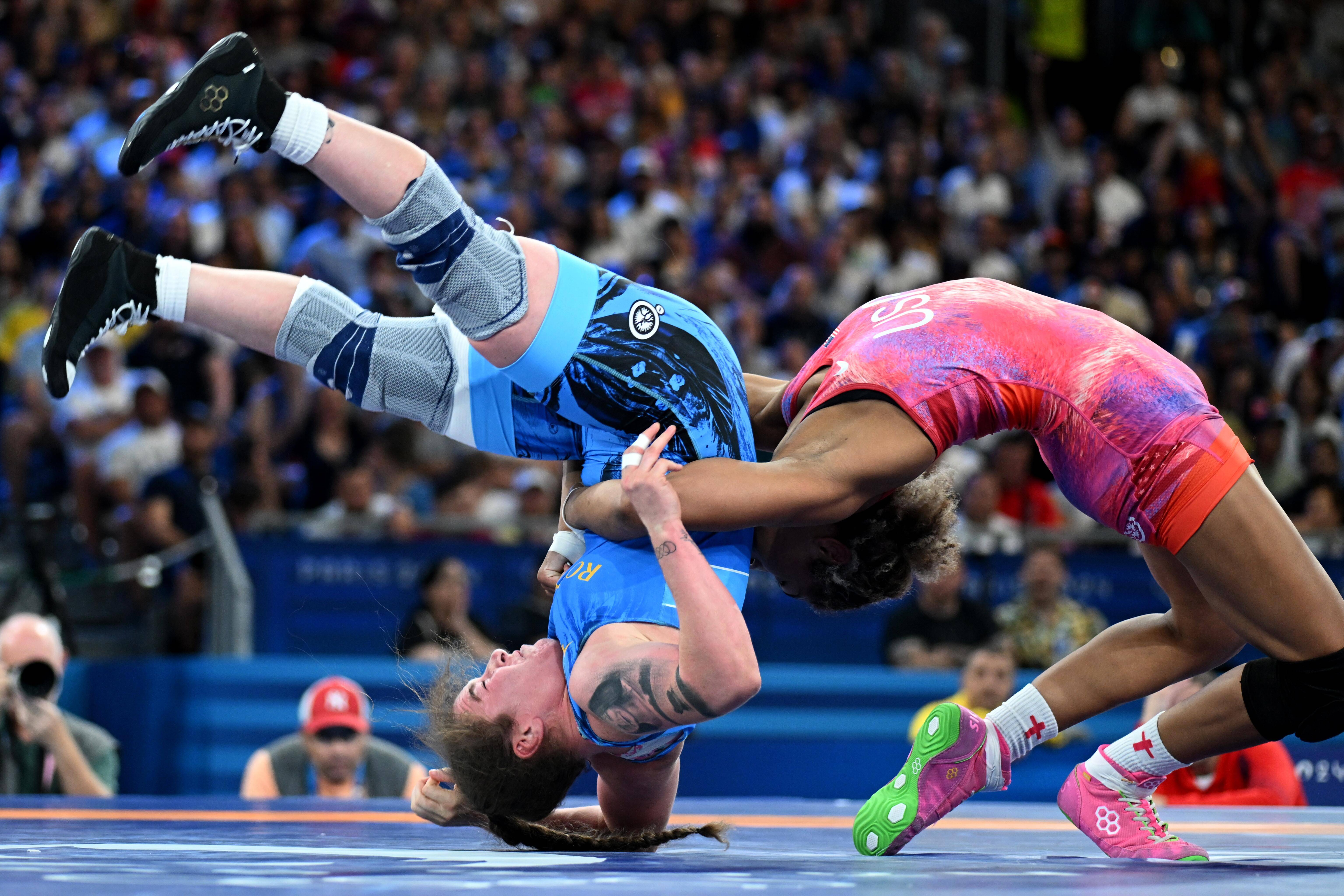 罗马尼亚选手在射箭比赛中创造奇迹