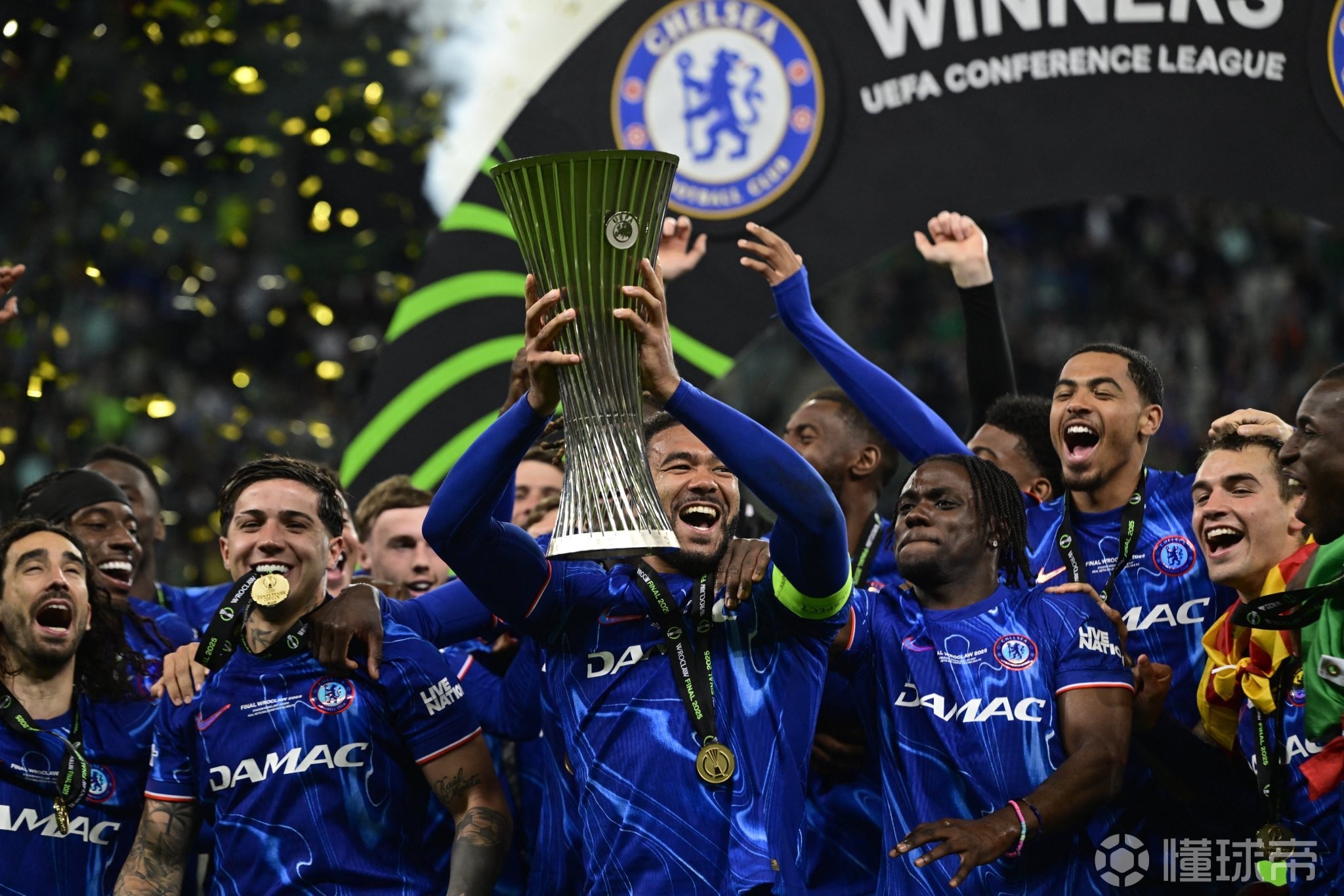 瓦伦西亚主场大胜，继续豪取三分