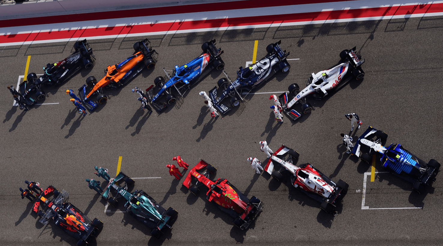 关于梅赛德斯鏖战红牛二队,诺里斯状态火热的信息 关于梅赛德斯鏖战红牛二队,诺里斯状态火热的信息