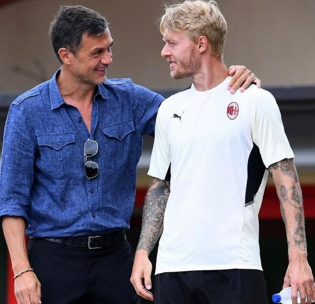 包含丹麦鏖战AC米兰，格列兹曼扛起全队的词条