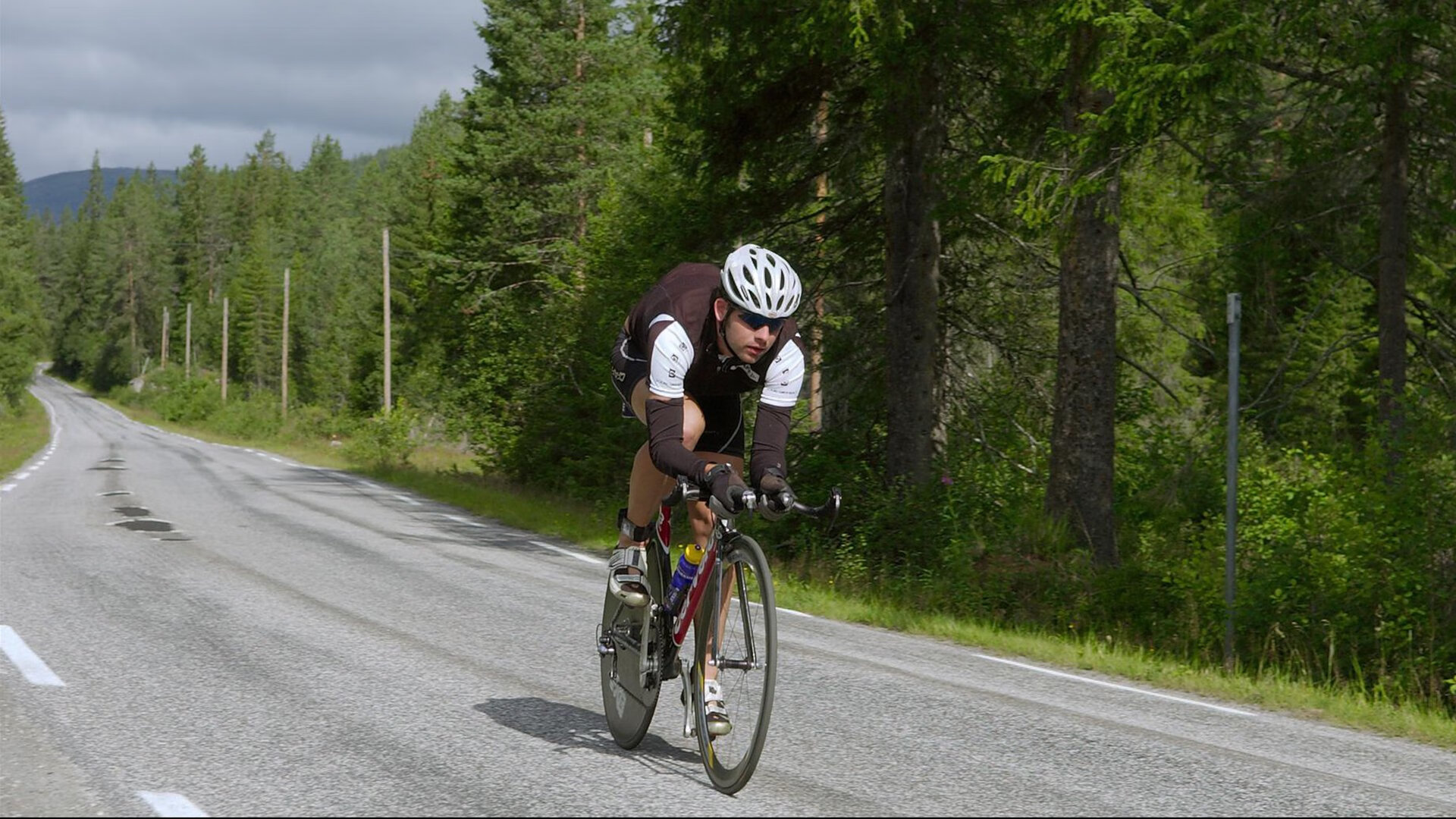 小贾伦关键时刻站出来，快船关键战突围掘金