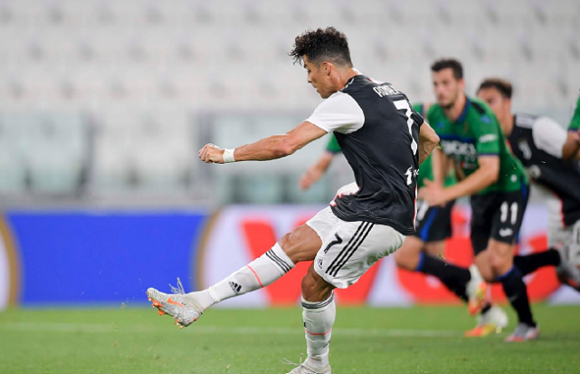 包含里昂挑战尤文图斯，全队备战士气高昂的词条