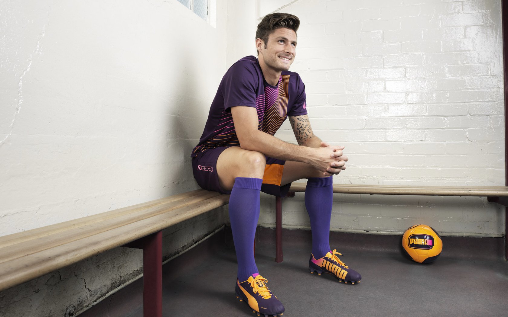 绝地反击，皮亚斯特里关键制胜，迈凯伦逆风翻盘哈斯车队